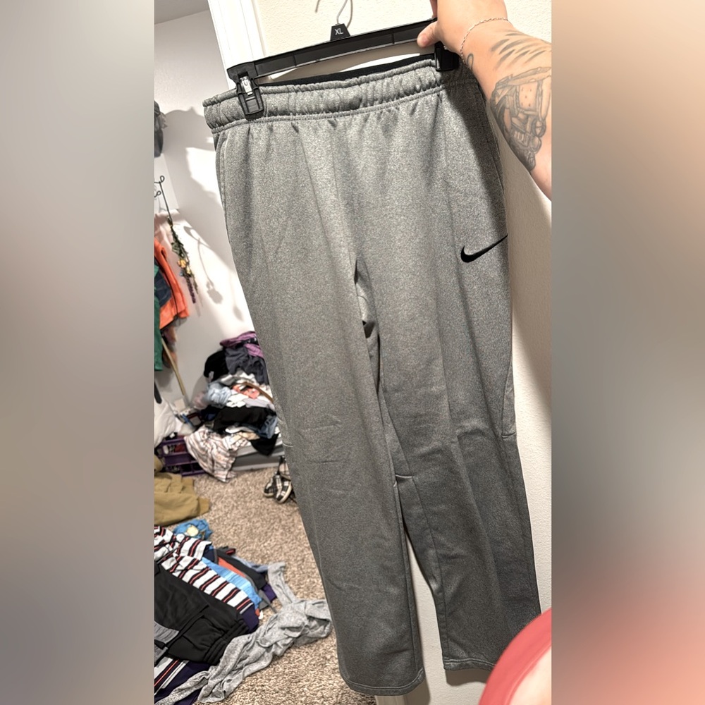 Men’s Nike dry fit